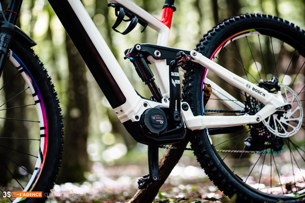 La nuova e-bike di Julien Absalon